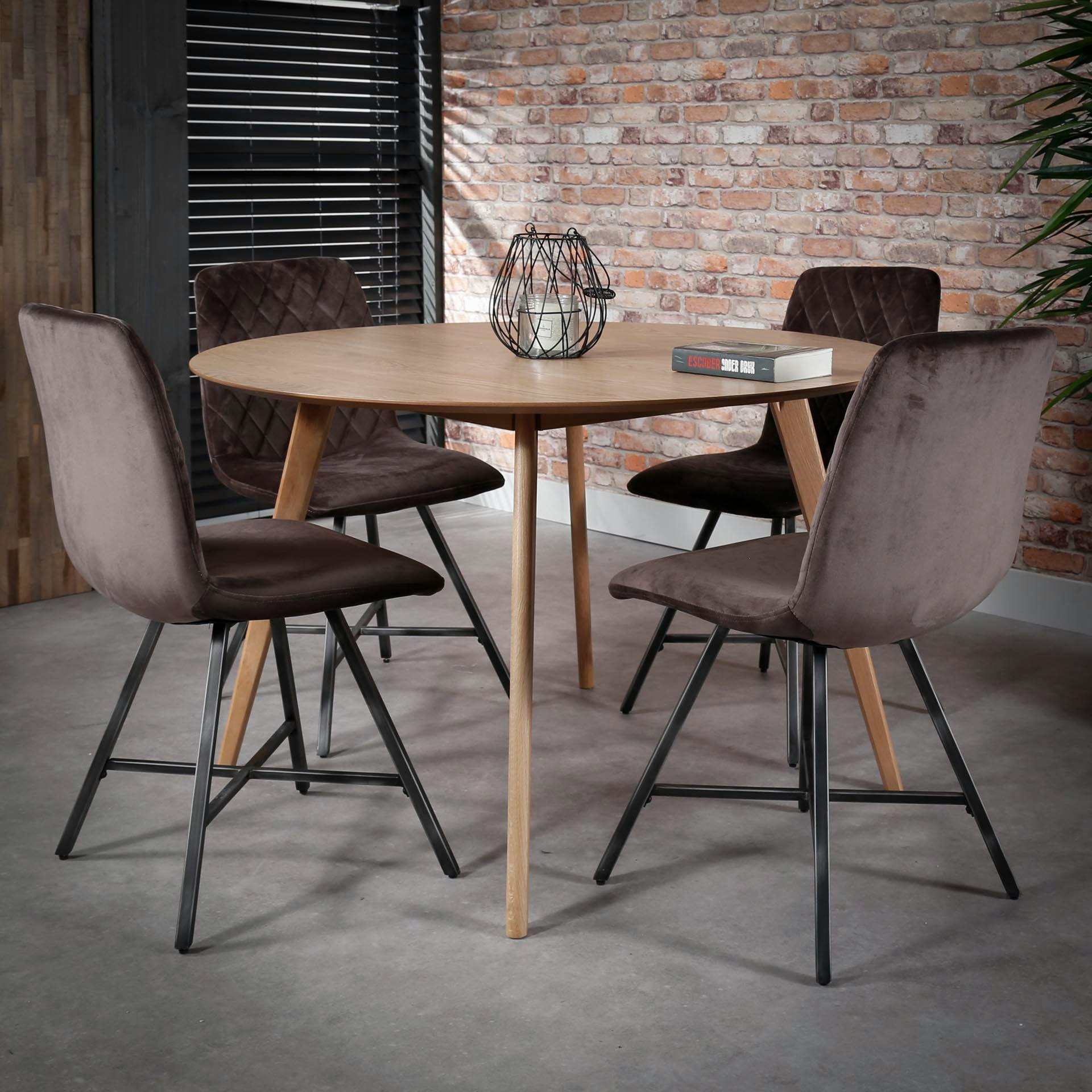 Table de repas ronde en bois de style contemporain