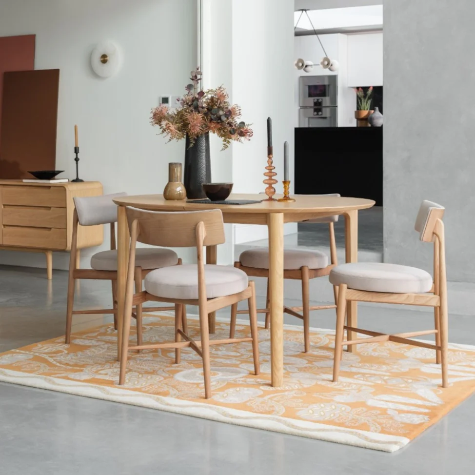 un bouche Prime table ronde avec rallonge intégrée bête silencieux peur un bouche Prime table ronde avec rallonge intégrée bête silencieux peur