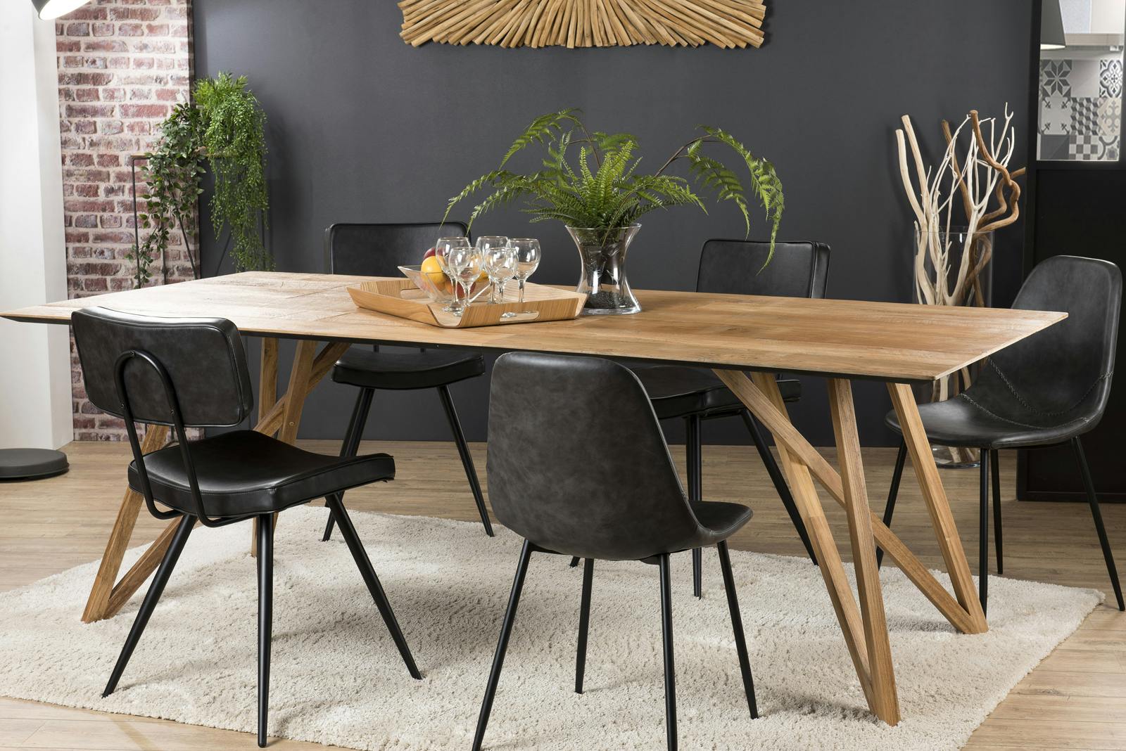 Table de repas en bois recycle pieds epingles style contemporain