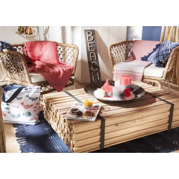 Table basse rectangulaire en bois et metal avec roulettes de style industriel