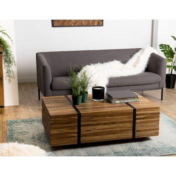 Table basse en bois recycle avec roulettes de style contremporain