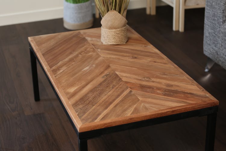 Table basse bois recyclé motif chevron 110 cm MALANG