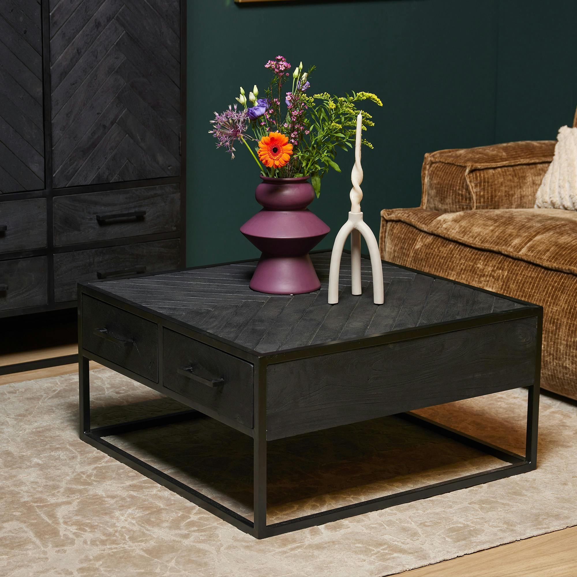 Table basse carrée noire en bois avec rangement ALVERA