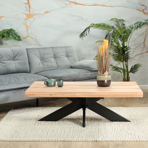 Table basse design en chêne blanc avec bords naturels PALERME