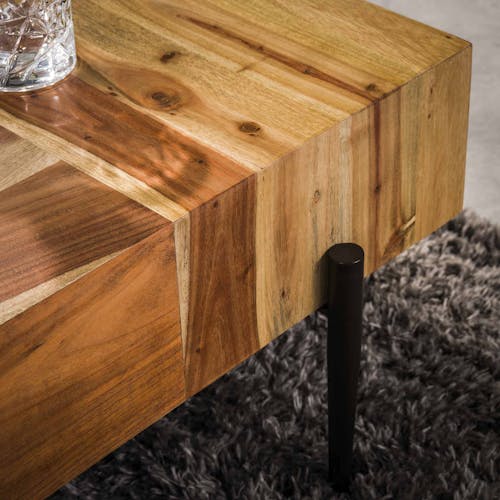 Table basse en bois d'acacia motif damier MELBOURNE