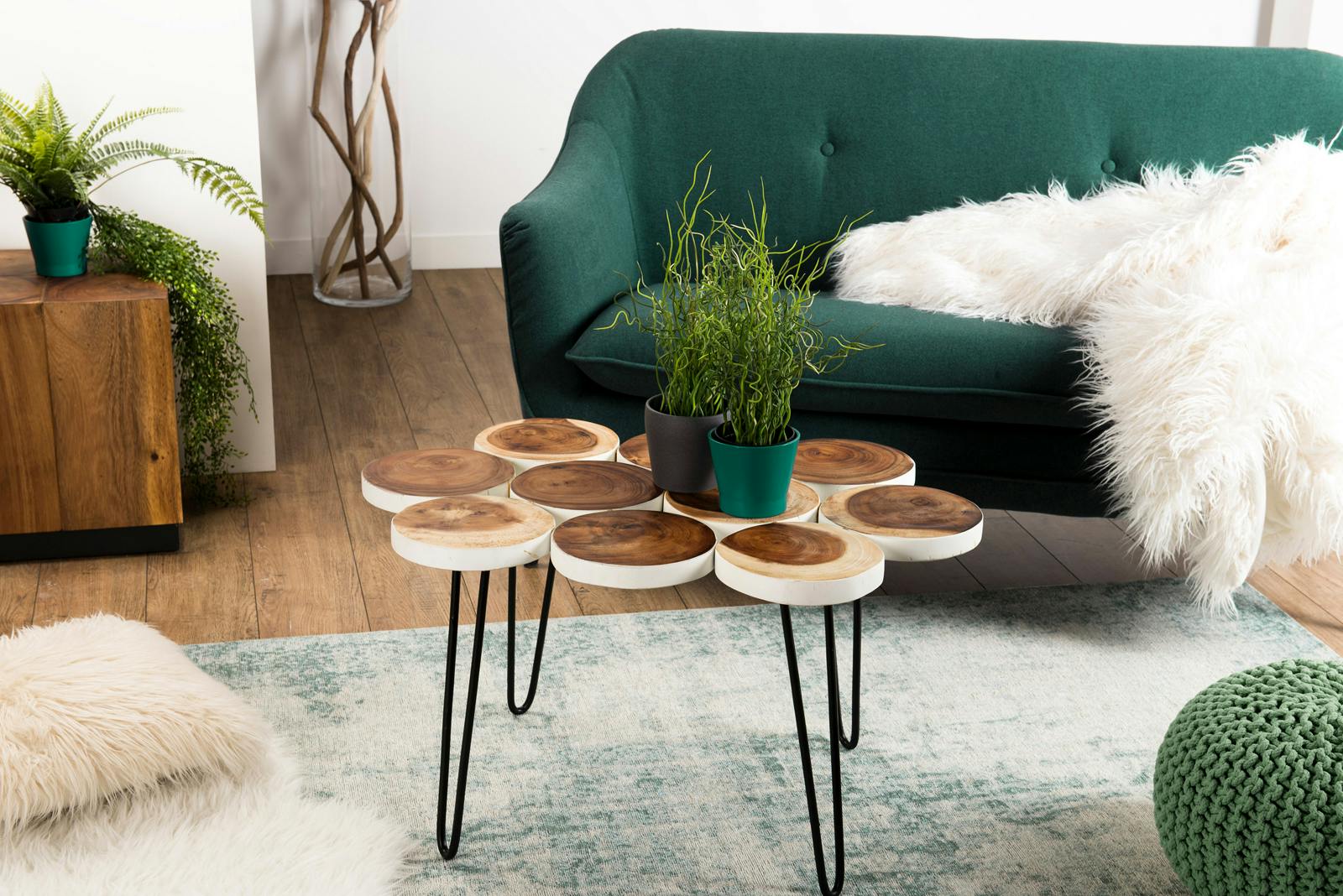 Table basse en bois facon tronc arbre de style exotique