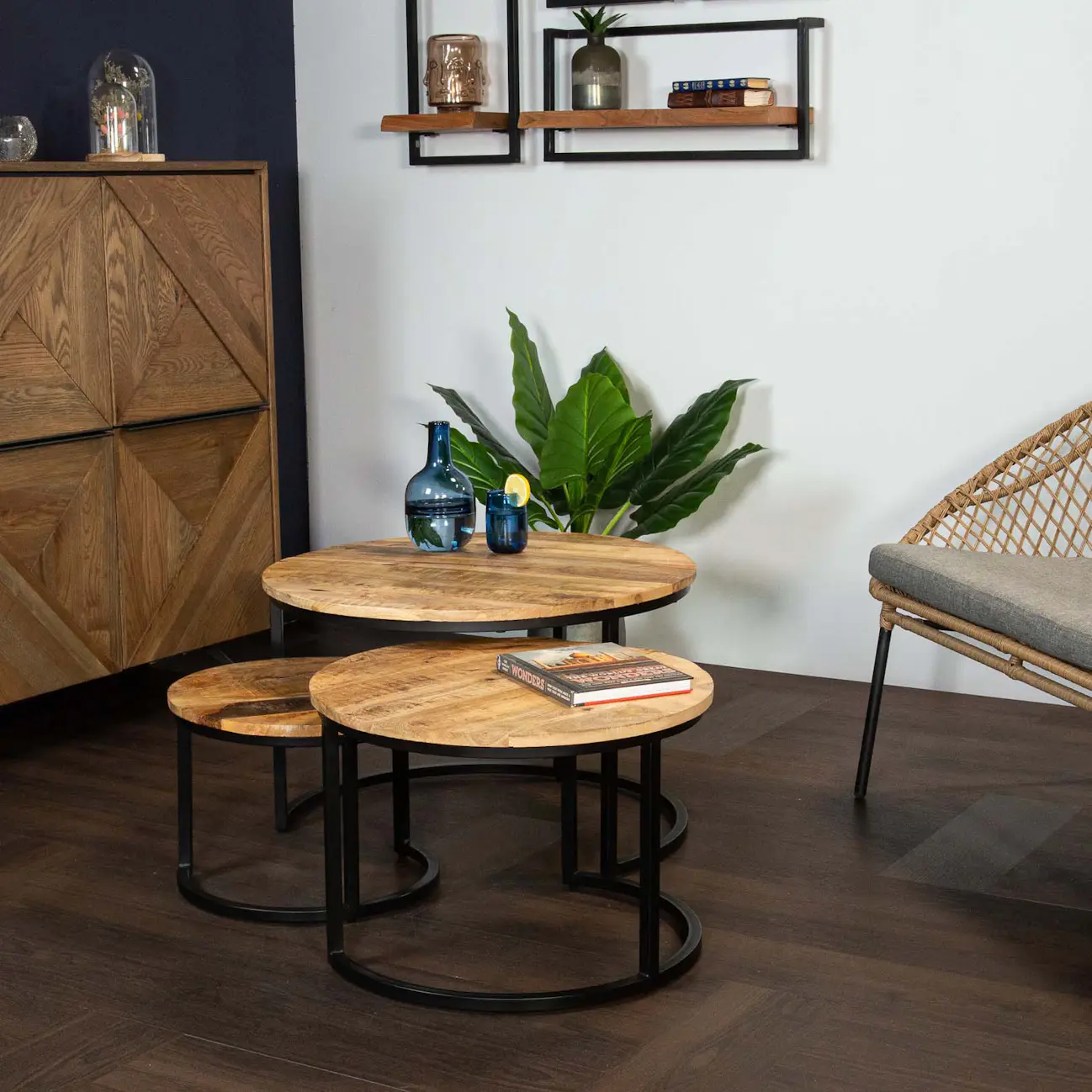 Table Basse Gigogne En Bois De Manguier 3 Pi ces Tables Basses table-basse-gigogne-en-bois-de-manguier-3-pi-ces-tables-basses