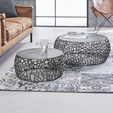  Tables rondes gigognes en metal gris de style contemporain