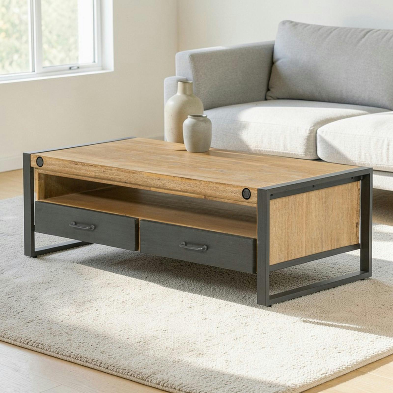 Table basse rectangulaire en bois et metal de style industriel