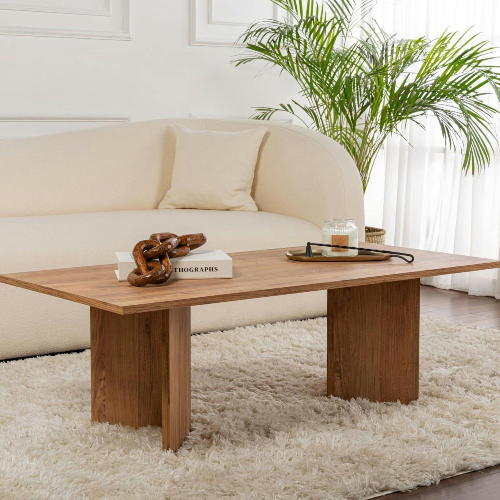 Table basse moderne effet bois de pin - pieds en V MARFA