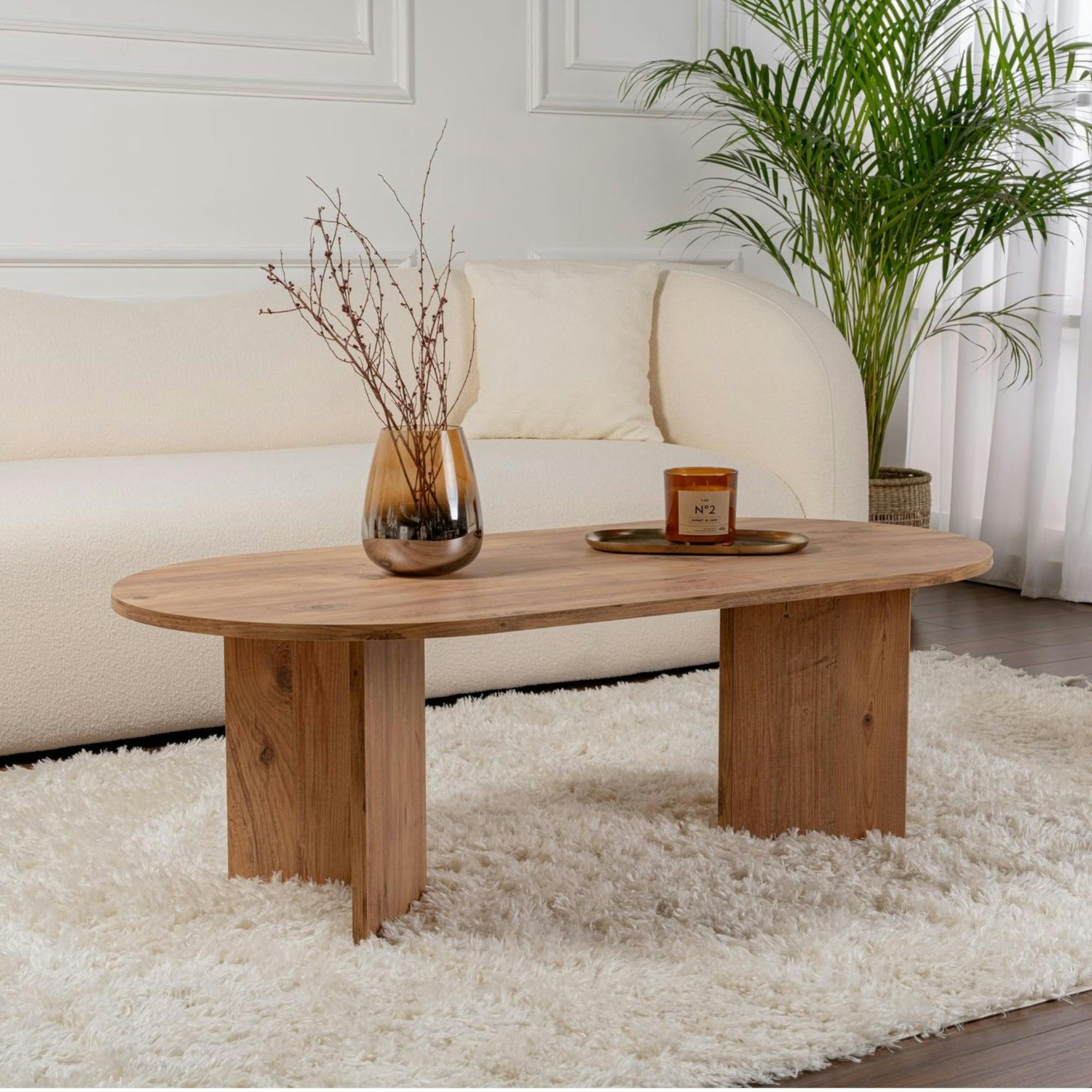 Table basse ovale effet bois de pin - pieds en V MARFA