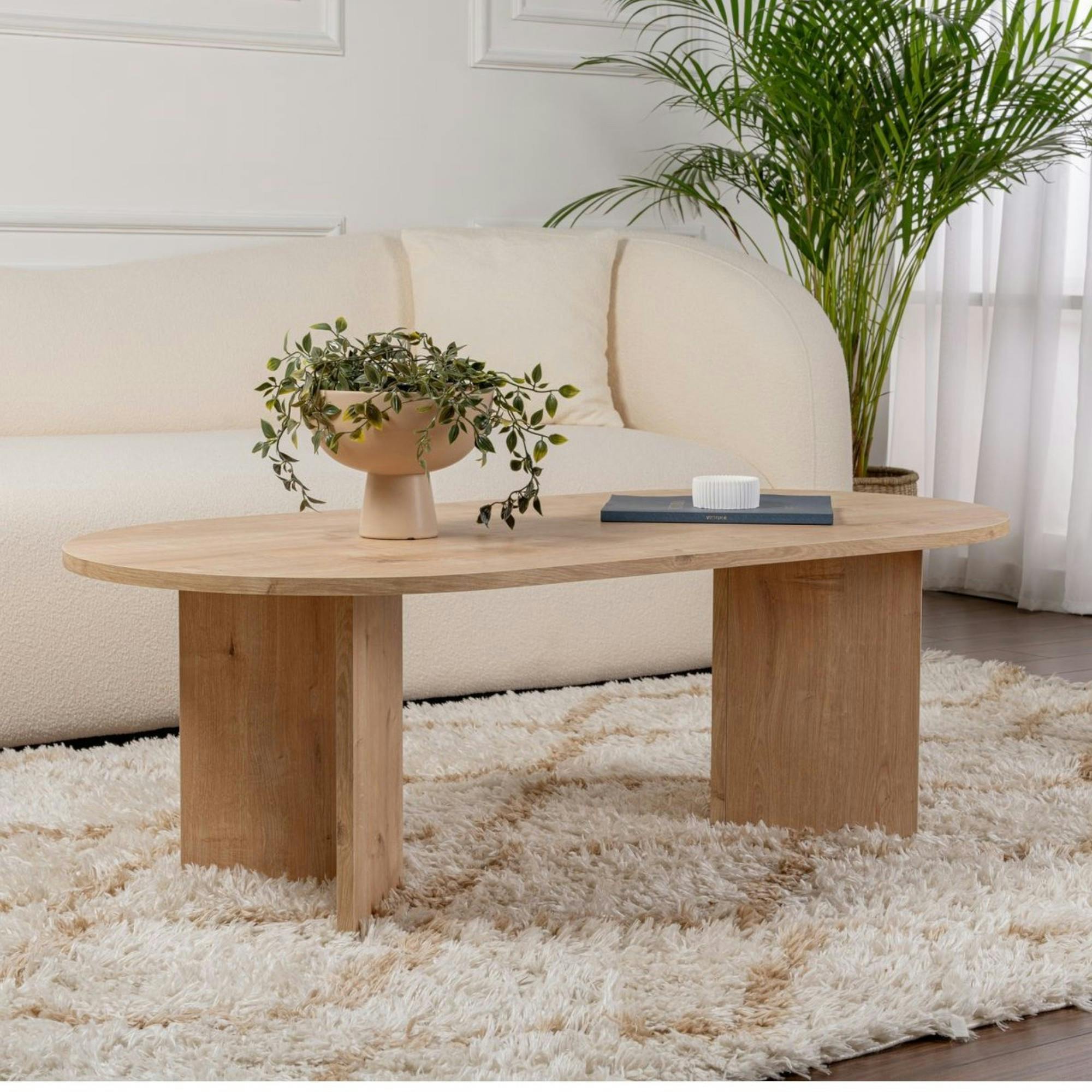 Table basse ovale effet chêne clair - pieds en V MARFA