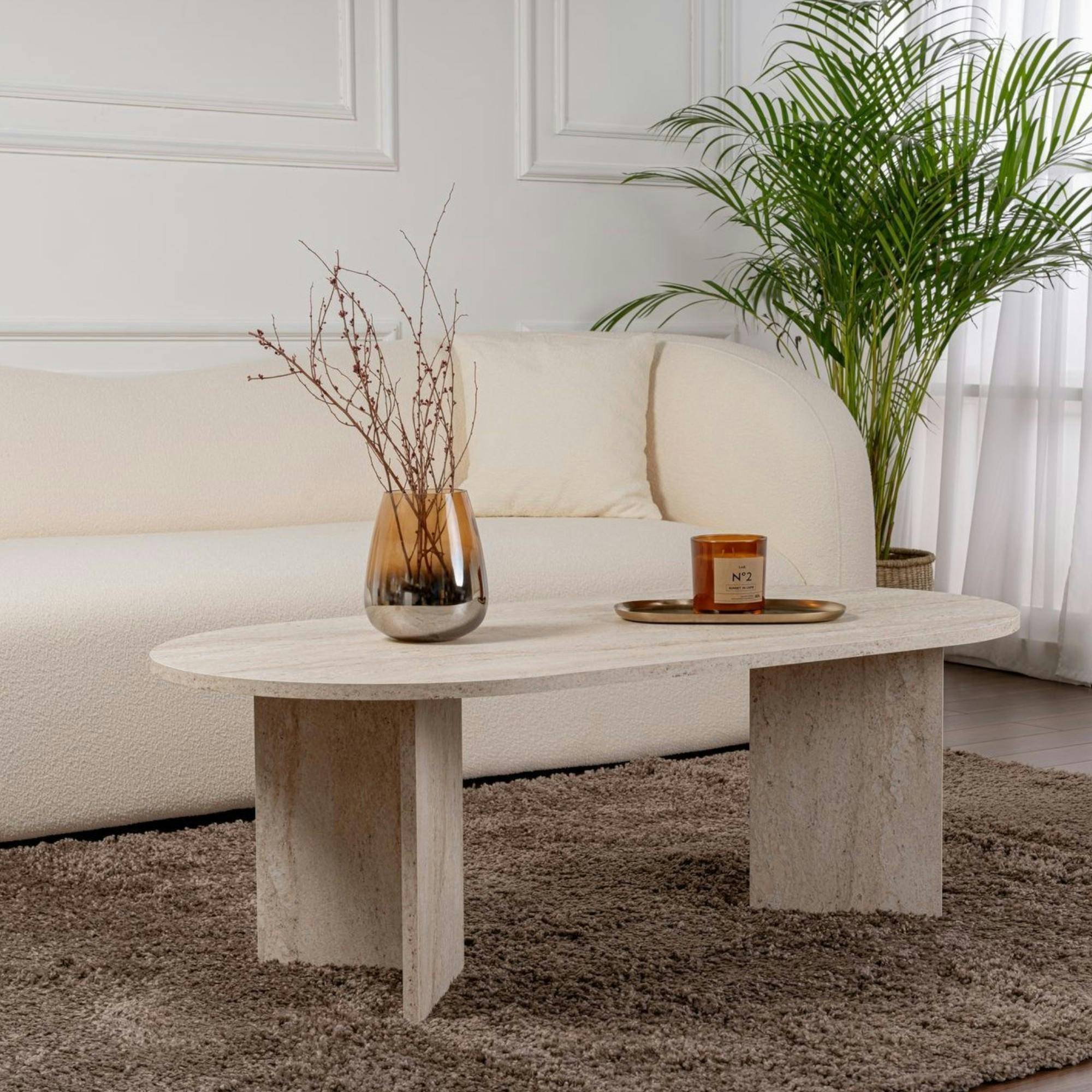 Table basse ovale effet travertin - pieds en V MARFA