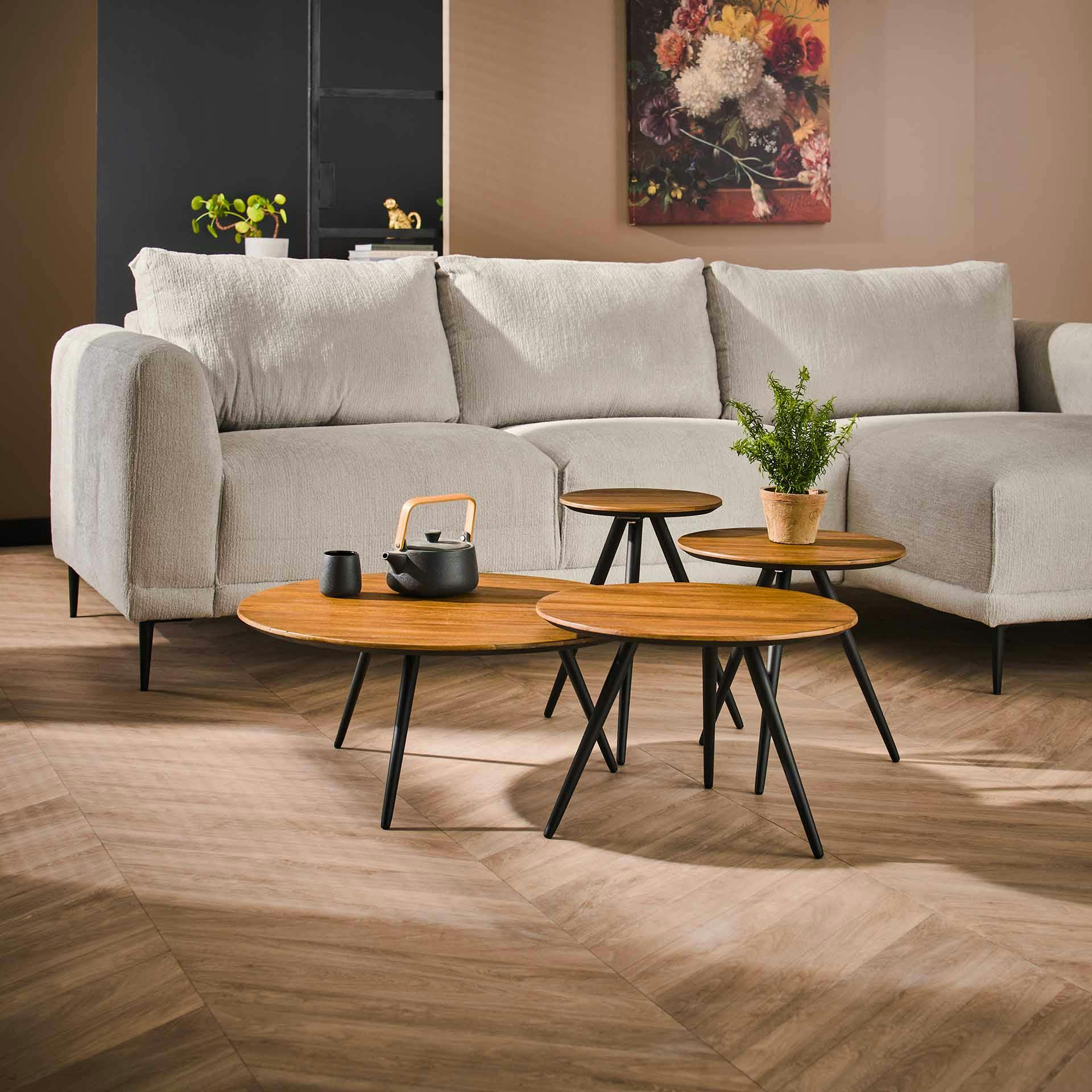 Table basse ronde gigogne en teck recyclé (lot de 4)