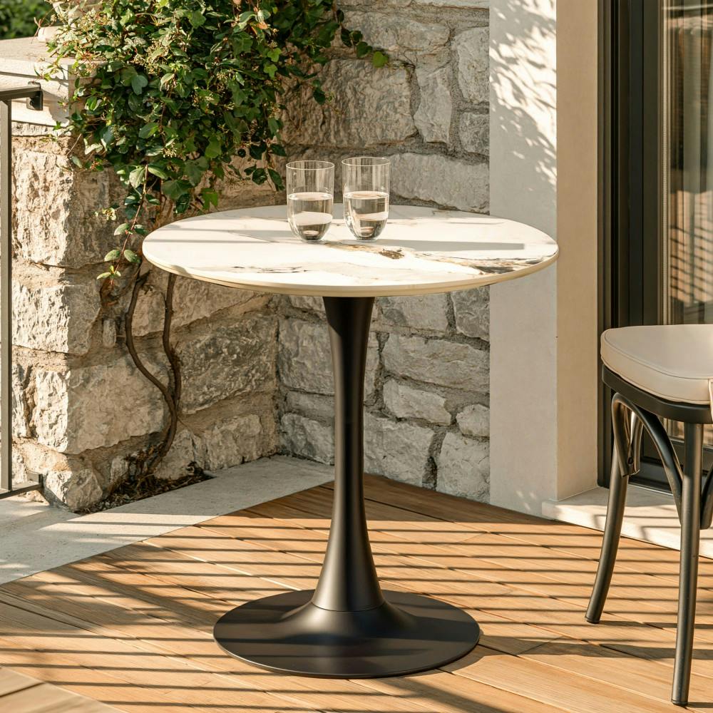 Table bistrot D70cm en céramique marbré clair pied tulipe BELLUNE