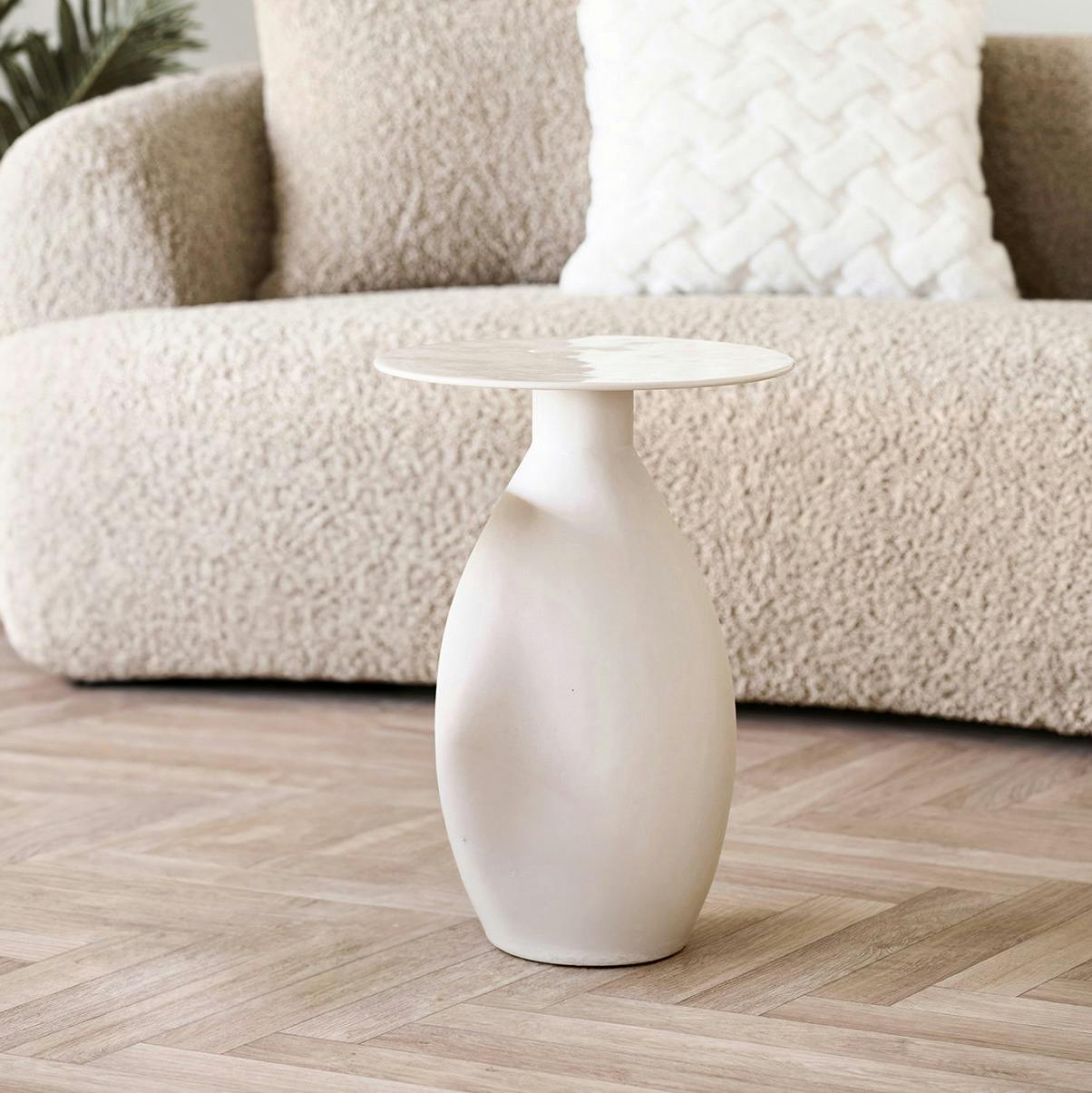 Table d’appoint grand modèle en métal blanc cassé Ø36 cm SFAX