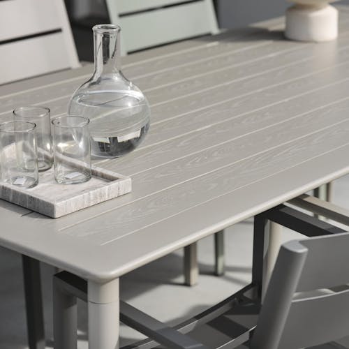 Table de jardin en aluminium finition gris sable 200 cm STOCKHOLM