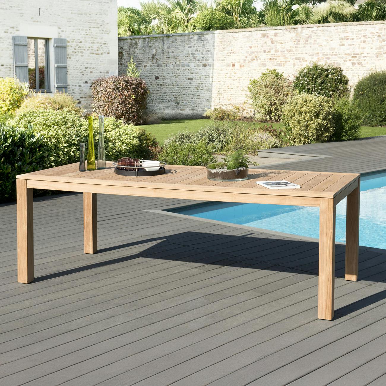 Table de jardin en teck 220 x 100 cm BERGEN