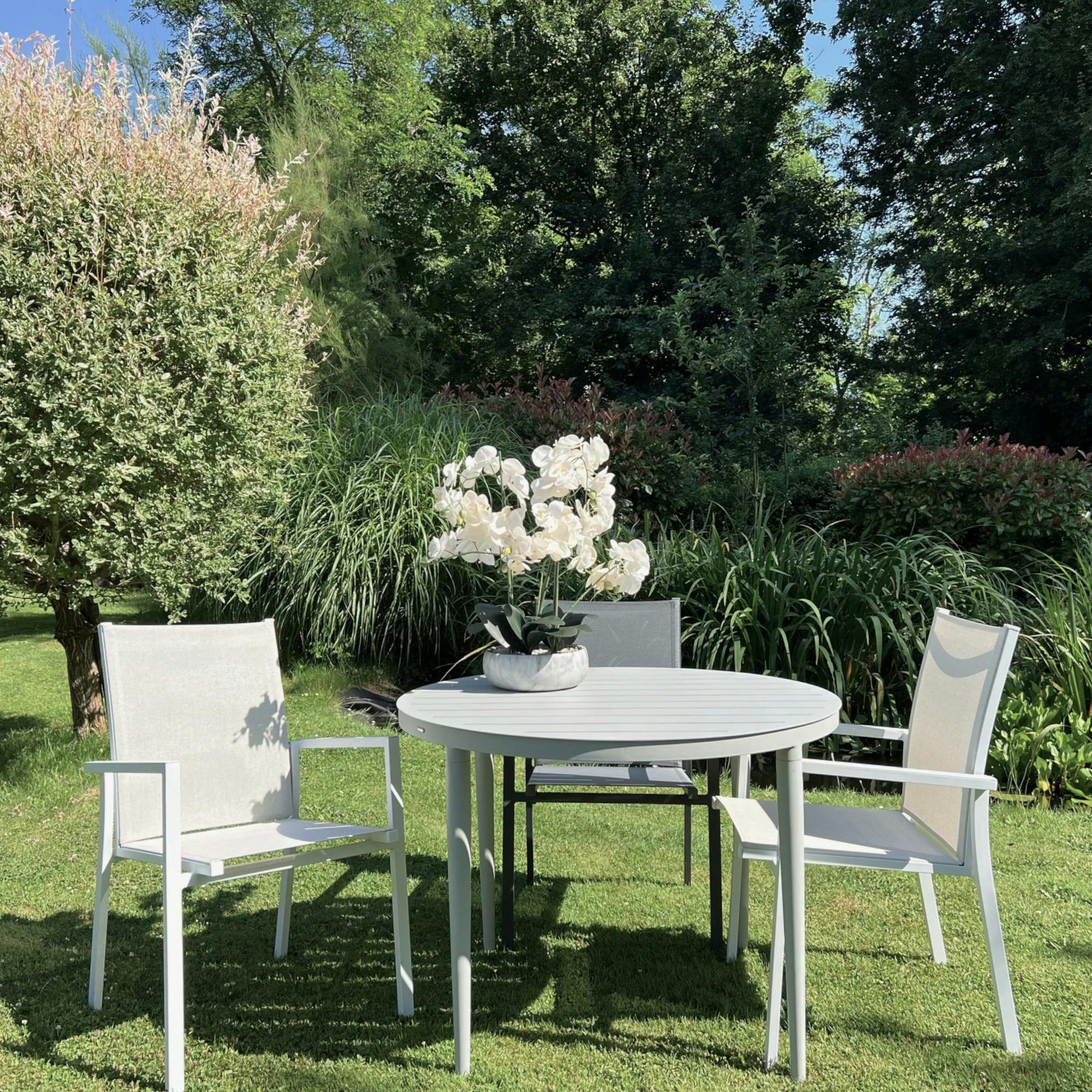 Table de jardin ronde en aluminium gris poudré Ø 100 cm STOCKHOLM