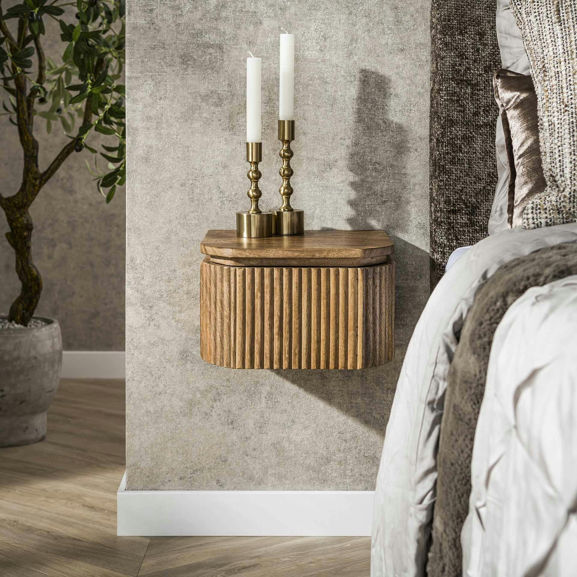 Table de nuit bois – 1 tiroir, motif baguette 32 cm DELHI