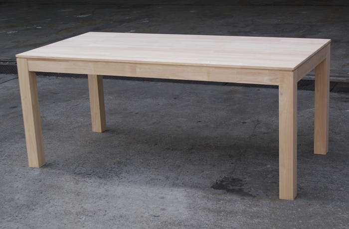 Table de repas rectangle Hévéa 180x90x76cm HELENA