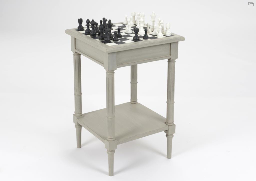 Table d'échecs en bois vieilli gris clair EDOUARD L 45 x P 45 x  H 69 AMADEUS