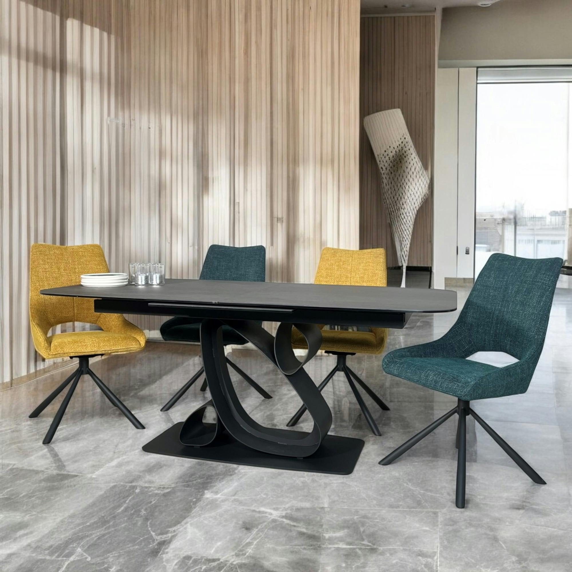 Table en céramique anthracite avec piètement contemporain 180-240 cm LOMBARDIE