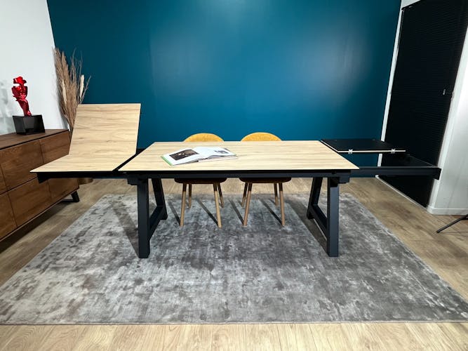 Table en céramique extensible effet bois 160-270 cm LOMBARDIE