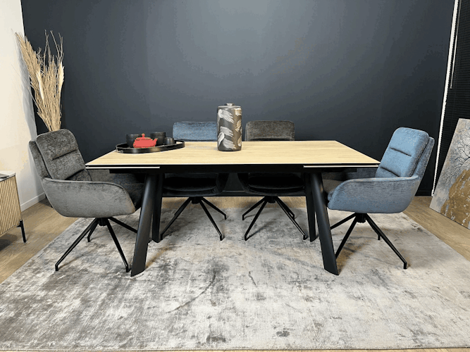 Table extensible en céramique aspect bois 160-240 cm LOMBARDIE