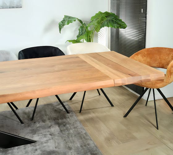 Table extensible en chêne huilé avec bords naturels 300 cm PALERME