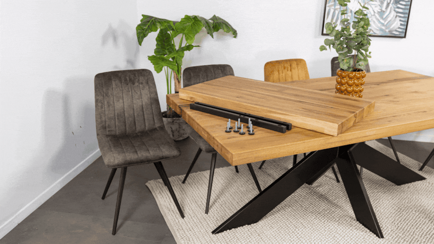 Table extensible en chêne huilé avec pied central noir et bords droits 200 cm PALERME