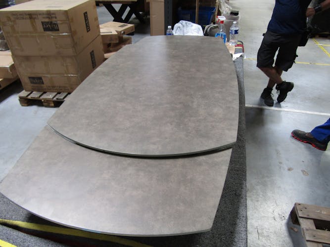 Table extensible verre gris foncé pied mikado 140-200 cm OTTAWA