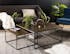 Tables basses gigognes carrees en metal dore et noir style contemporain