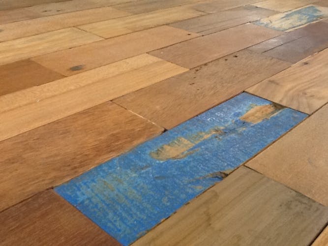 Table haute mange debout en bois recycle et metal style industriel