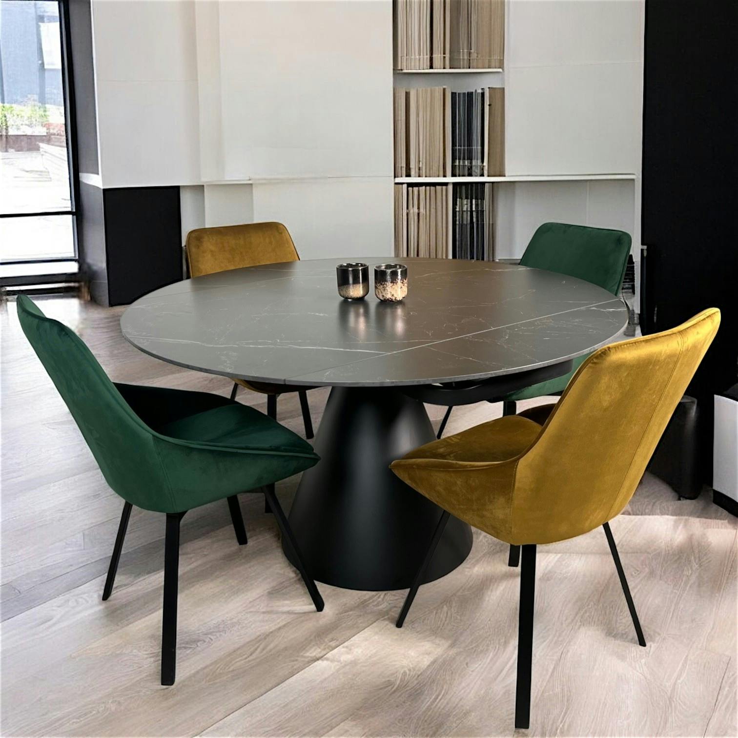 Table ronde extensible en céramique noire 135 cm OTTAWA | Tables à ...