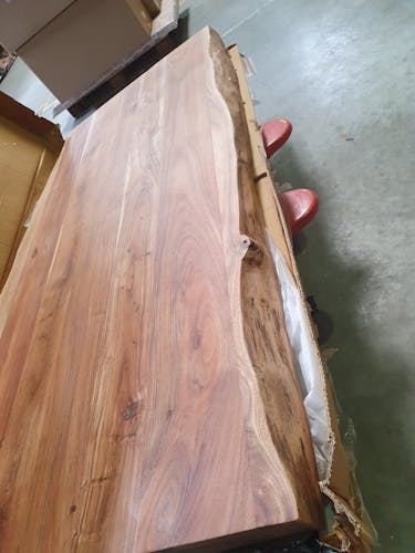 Table salle à manger bois massif pied mikado 200 cm MELBOURNE