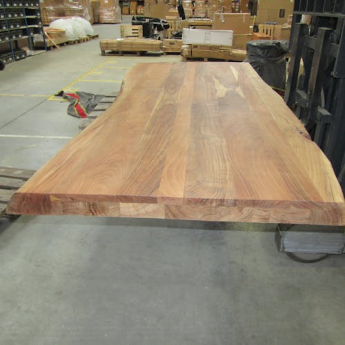 Table salle à manger bois massif pied mikado 240 cm MELBOURNE