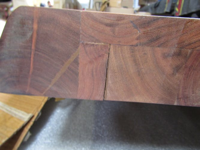 Table salle à manger bois massif pied mikado 240 cm MELBOURNE