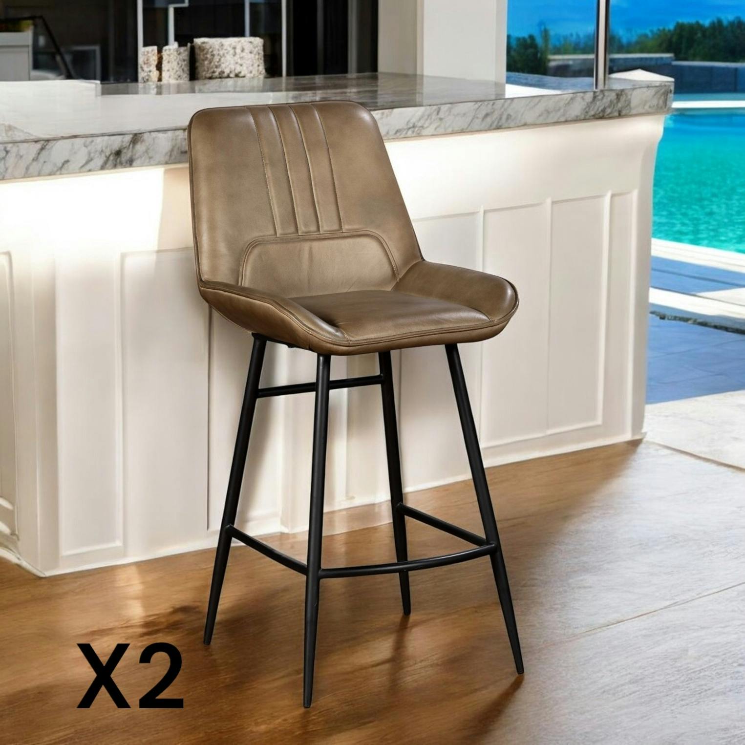 Tabouret de bar en cuir taupe, rayures verticales (lot de 2) MASSA