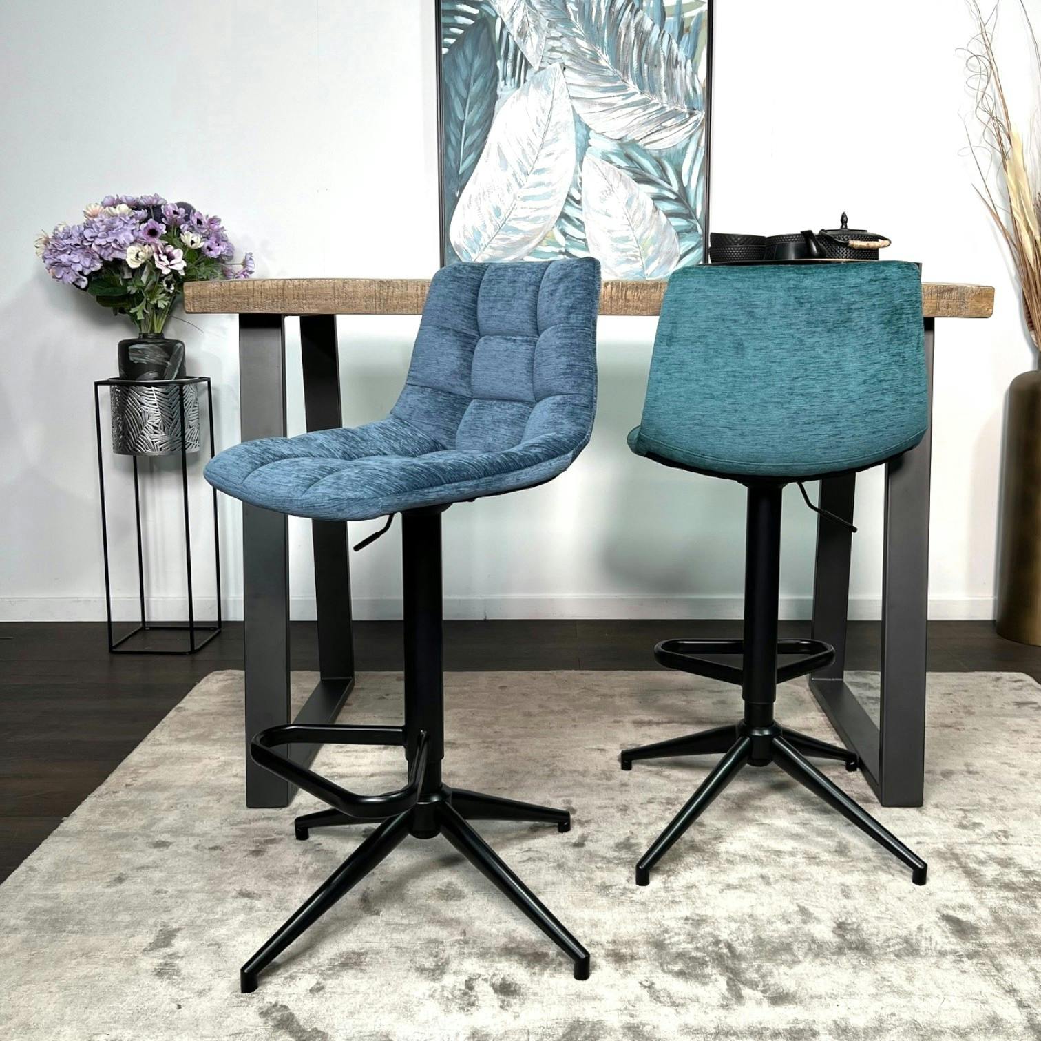 Tabouret de bar pivotant motif damier, velours bleu (lot de 2) PALERME