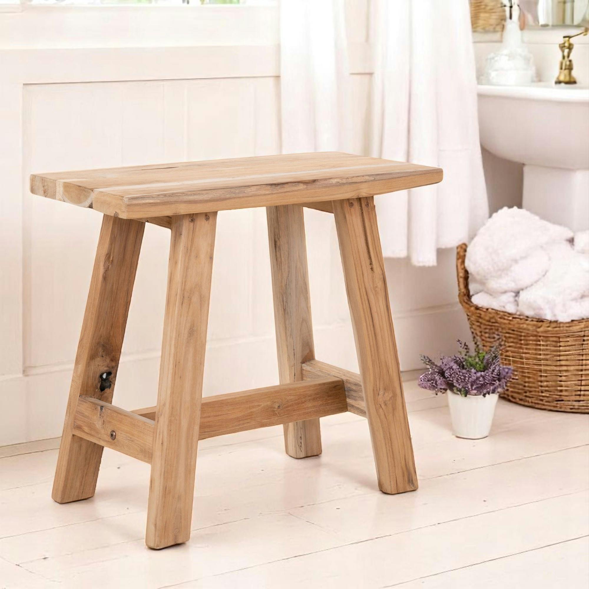 Tabouret en teck NARA