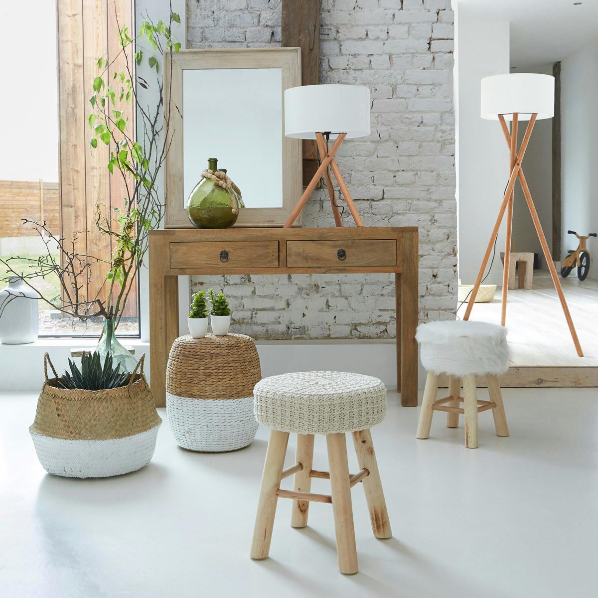 Tabouret / Pouf assise en maille coton beige et pieds bois D30xH41cm
