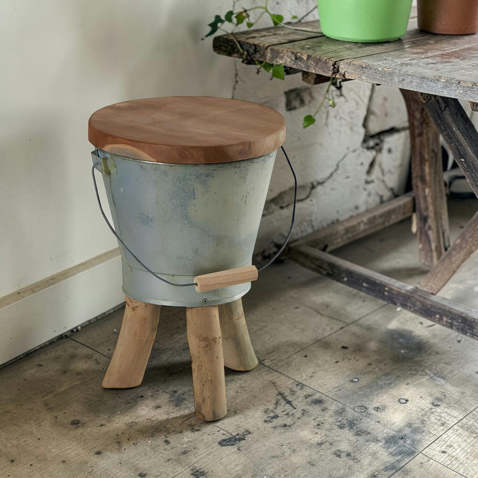 Tabouret "Seau" avec anse en teck massif naturel et zinc D31cmxH45cm TOWN