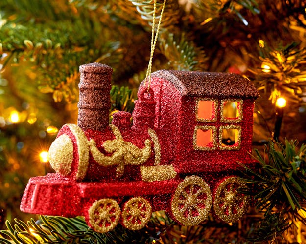 Train décoré Noël à suspendre