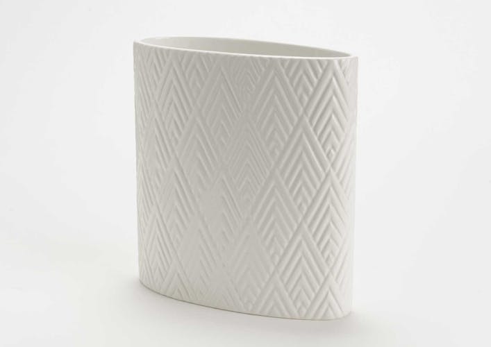 Vase oval blanc aspect brillant avec motifs géométriques 22x11x22cm