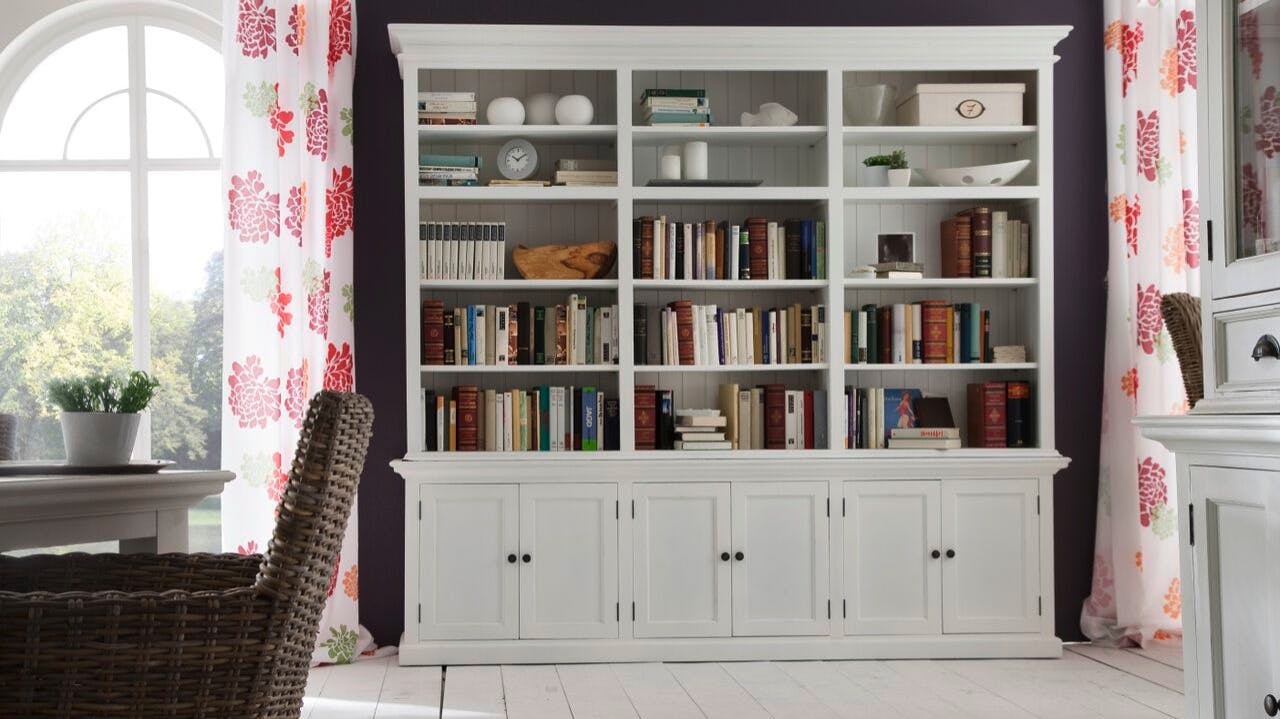 Meubles de rangement : buffet, bibliothèque, grainetier...
