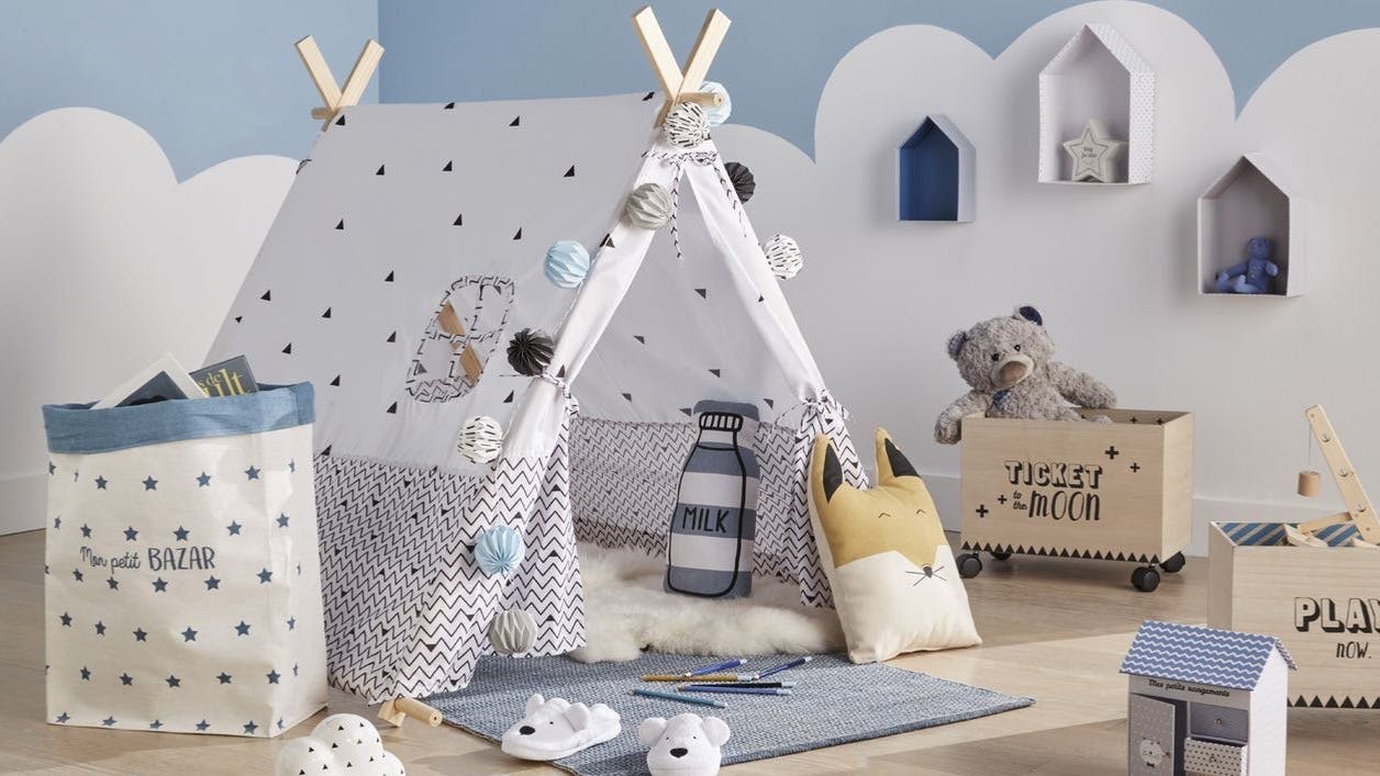 Peluches : lapin, ours...